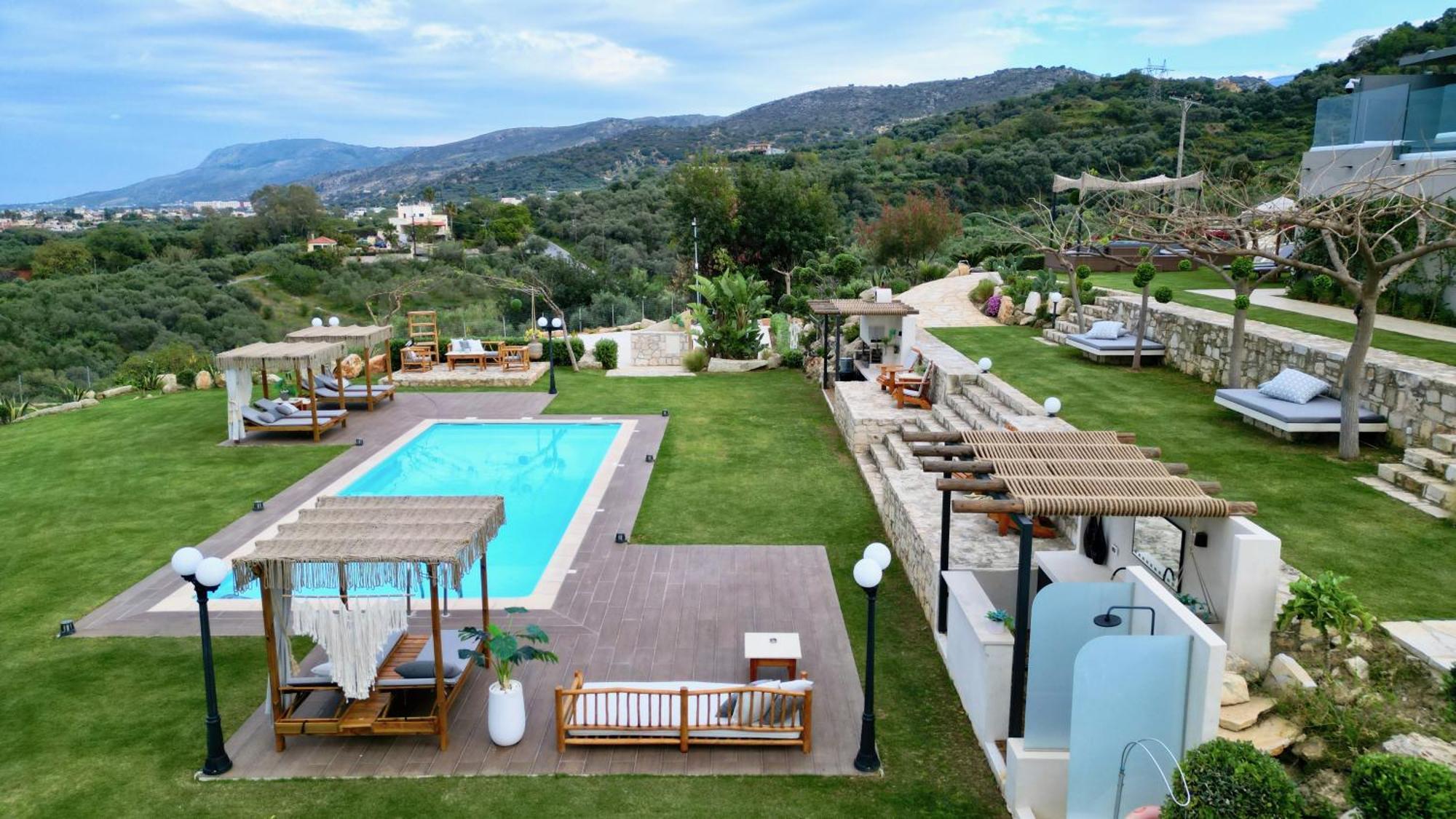 OliveNest Chania | Luxury Villa Complex Perivólia Esterno foto